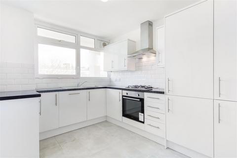 3 bedroom flat to rent, Treby Street, Mile End, E3