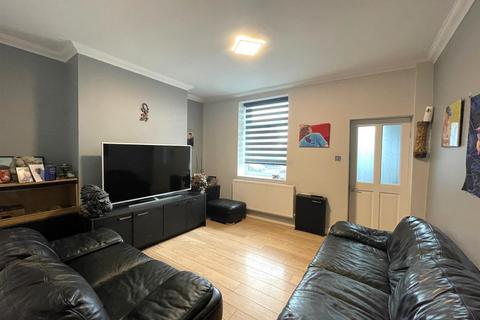 3 bedroom terraced house for sale, Marlbrook Drive, Westhoughton, Bolton