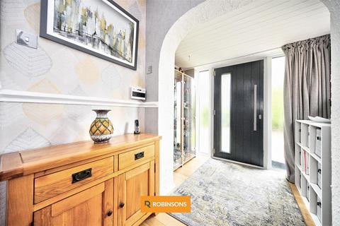3 bedroom semi-detached house for sale, London Road, Dunstable