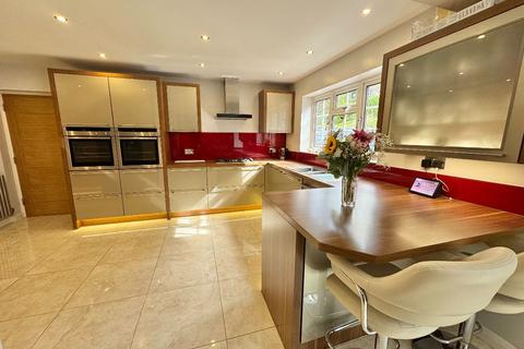 4 bedroom detached house for sale, Luddington Road, Solihull