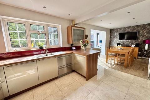 4 bedroom detached house for sale, Luddington Road, Solihull