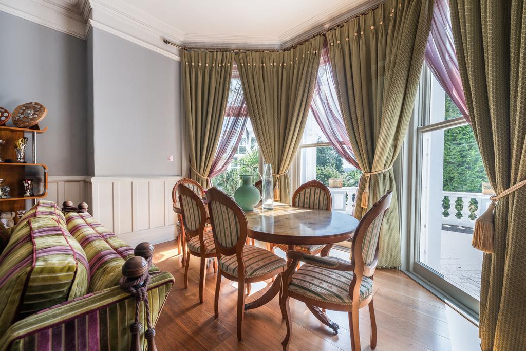 1344036-20-68b1a3b8049a1-ARW