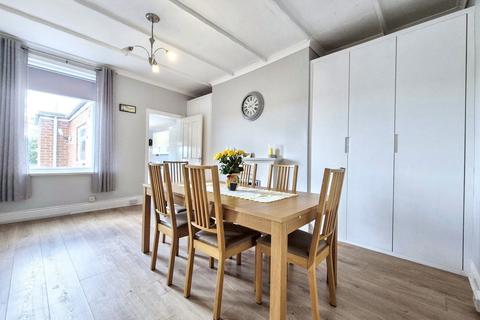 35 Brack Terrace, Gateshead, NE10 0TT