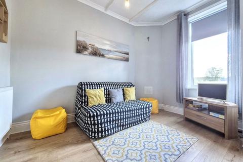 35 Brack Terrace, Gateshead, NE10 0TT