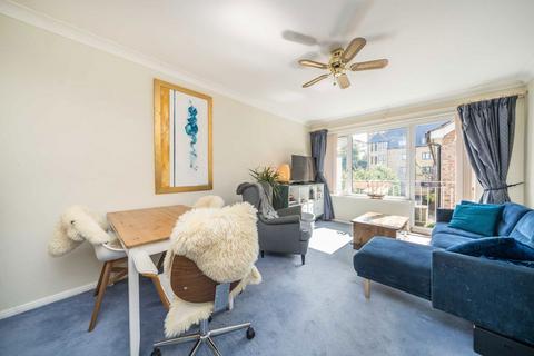 undefined, Crescent Road, Kingston Upon Thames KT2
