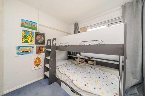 undefined, Crescent Road, Kingston Upon Thames KT2