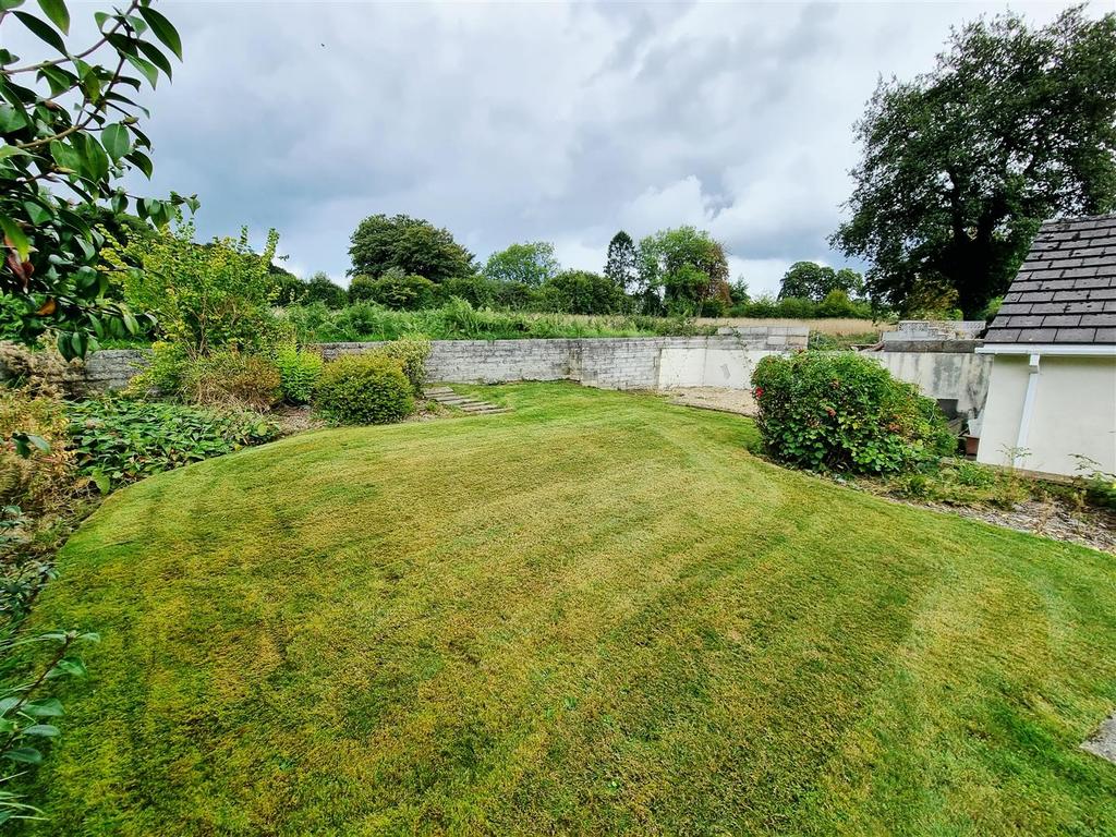 Lawn.jpg