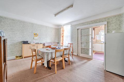 3 bedroom terraced house for sale, Franciscan Road, Tooting, London, SW17