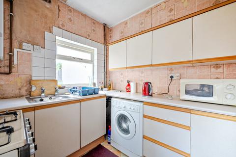 3 bedroom terraced house for sale, Franciscan Road, Tooting, London, SW17