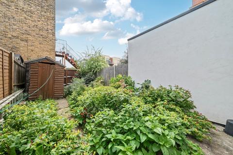 3 bedroom terraced house for sale, Franciscan Road, Tooting, London, SW17