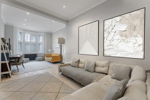 undefined, Ingersoll Road, London, W12