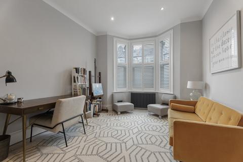 undefined, Ingersoll Road, London, W12