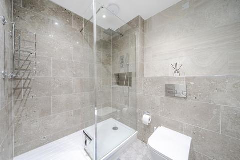 1 bedroom flat for sale, Eleanor Close, London, SE16