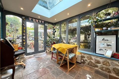 2 bedroom character property for sale, Bromsgrove, Faringdon, SN7
