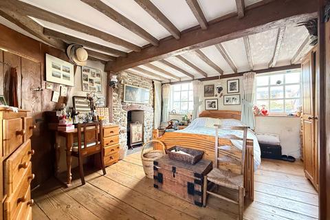 2 bedroom character property for sale, Bromsgrove, Faringdon, SN7