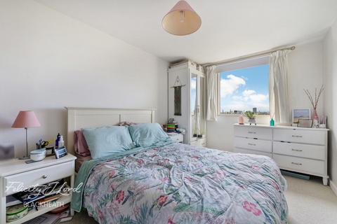 Restell Close, London