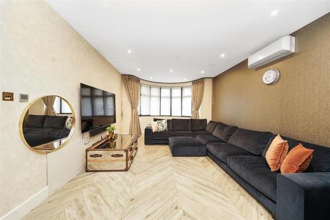 undefined, Dobree Avenue, London NW10