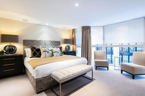 3 bedroom flat to rent, Young Street, Kensington, London, UK, W8