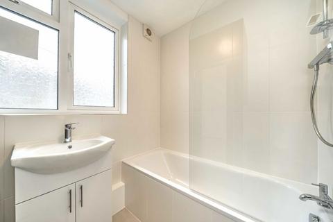1 bedroom flat to rent, Portobello Road, London W11