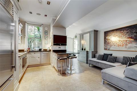 4 bedroom flat to rent, Elvaston Place, London SW7