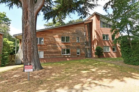 2 bedroom apartment for sale, Upper Marsh Lane, Hoddesdon EN11