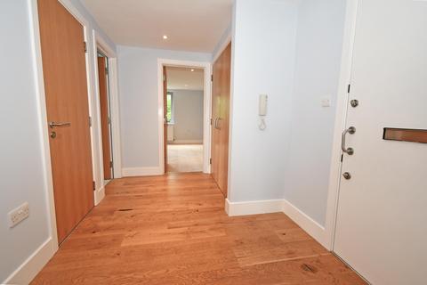 2 bedroom apartment for sale, Upper Marsh Lane, Hoddesdon EN11