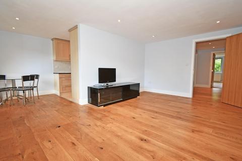 2 bedroom apartment for sale, Upper Marsh Lane, Hoddesdon EN11