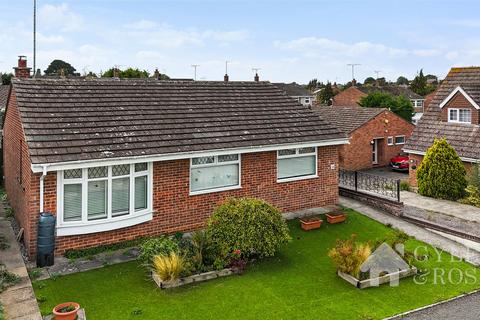 3 bedroom detached bungalow for sale, Milford Close, Wivenhoe