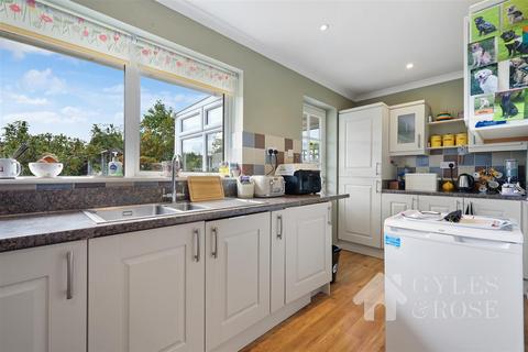 3 bedroom detached bungalow for sale, Milford Close, Wivenhoe
