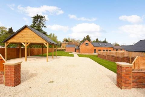 5 bedroom detached house for sale, Fenny Compton,  Banbury,  Oxfordshire,  CV47