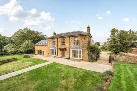 7 bedroom detached house for sale, Fenny Compton,  Banbury,  Oxfordshire,  CV47