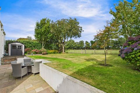 3 bedroom detached house for sale, St Saviour / Trinity Border