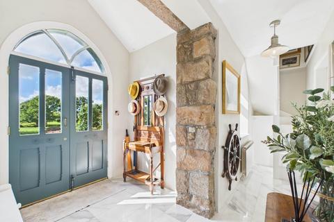 3 bedroom detached house for sale, St Saviour / Trinity Border