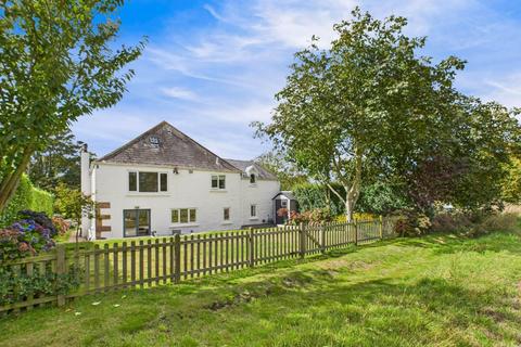 3 bedroom detached house for sale, St Saviour / Trinity Border