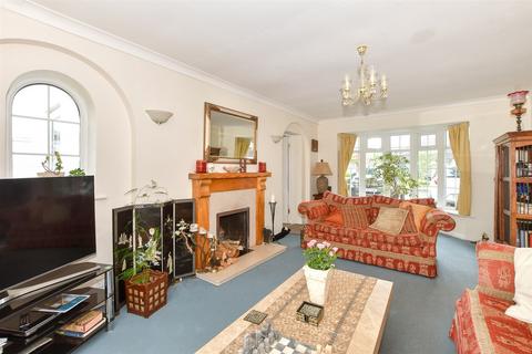 3 bedroom detached house for sale, Blunts Wood Road, Haywards Heath, West Sussex