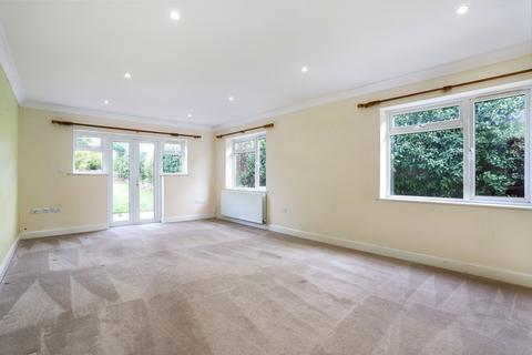 4 bedroom detached house for sale, Little Green Lane, Farnham, Surrey, GU9