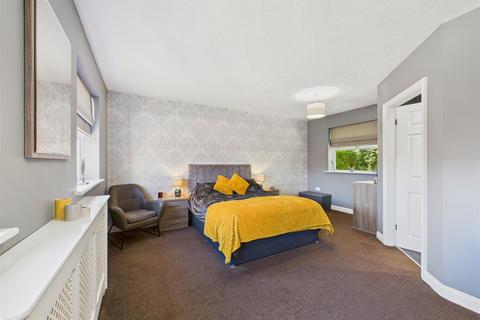 4 bedroom detached house for sale, Birch Close, Hessle