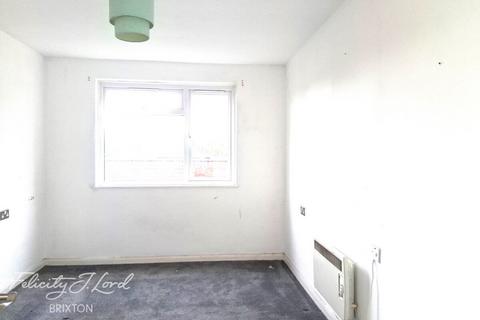 1 bedroom flat for sale, Little Dimocks, LONDON