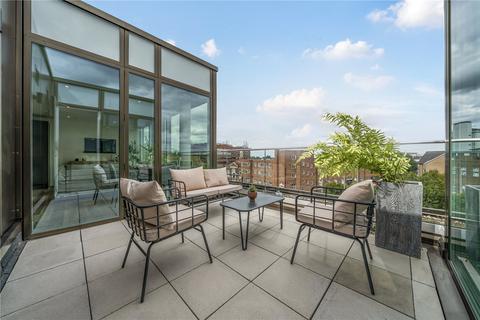 undefined, Tweedy Road, Bromley