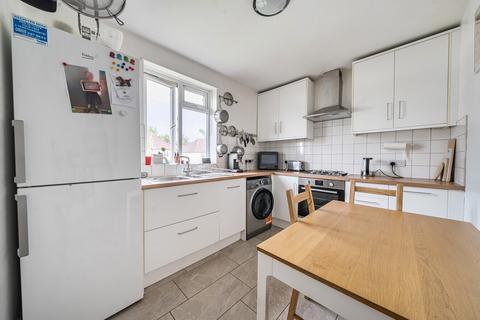 2 bedroom maisonette for sale, Eldertree Way, Mitcham CR4