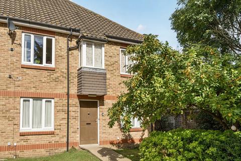 1 bedroom maisonette for sale, Worthington Close, Mitcham CR4