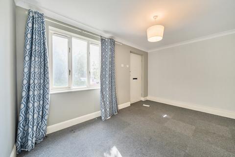 1 bedroom maisonette for sale, Worthington Close, Mitcham CR4