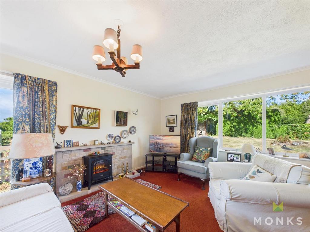 CAM01348 G0-PR0744-STILL023.jpg