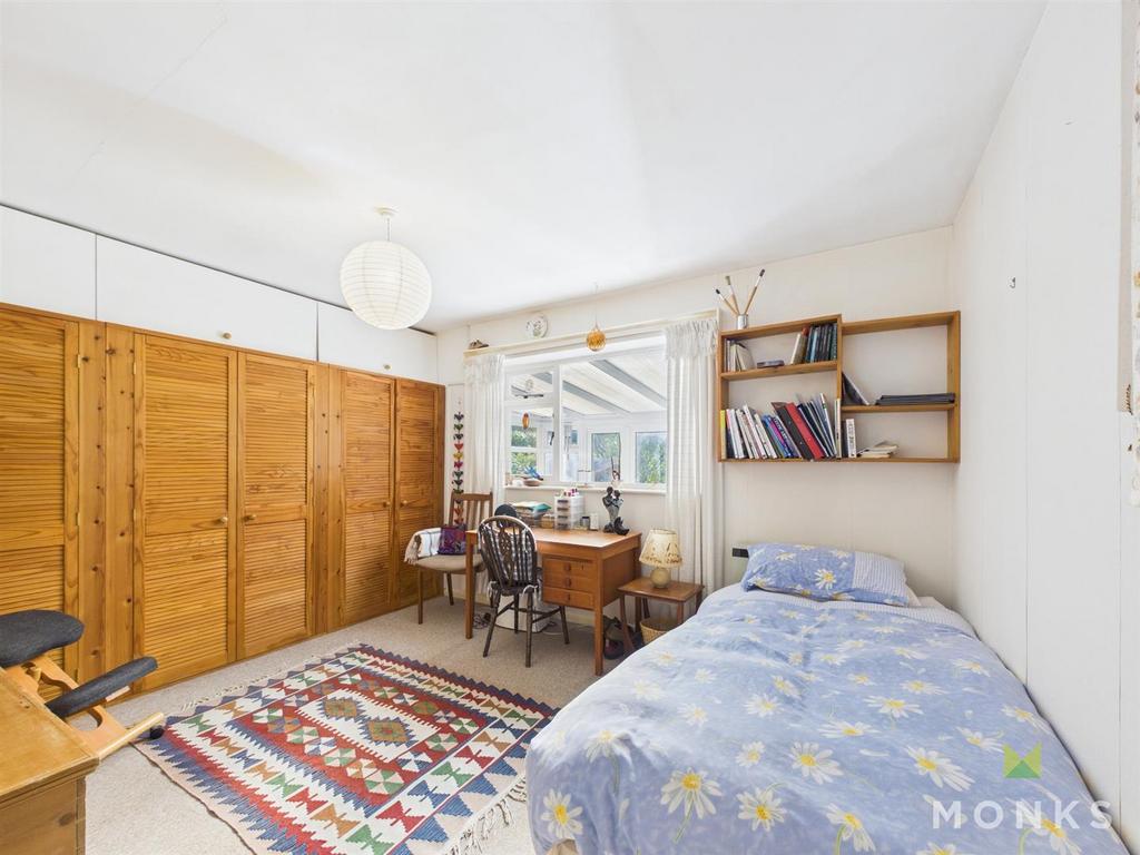 CAM01348 G0-PR0744-STILL016.jpg