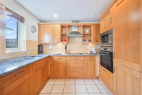 undefined, Wingfield Court, Banstead