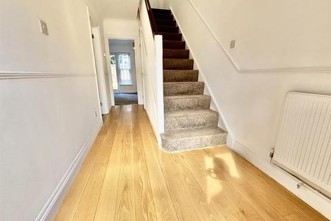 3 bedroom end of terrace house for sale, Conway Mews, Chatham