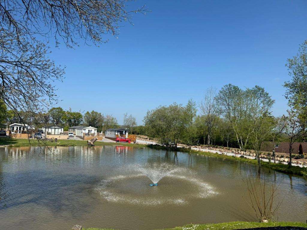 Fishing Lakes