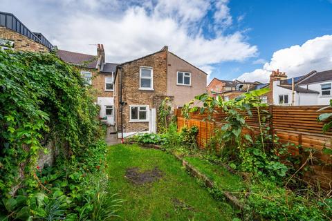 3 Howson Road, London, SE4 2AL