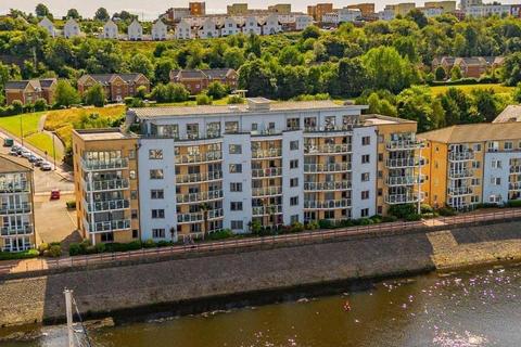 2 bedroom apartment for sale, Marconi Avenue, Penarth CF64