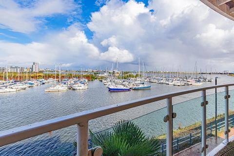 2 bedroom apartment for sale, Marconi Avenue, Penarth CF64